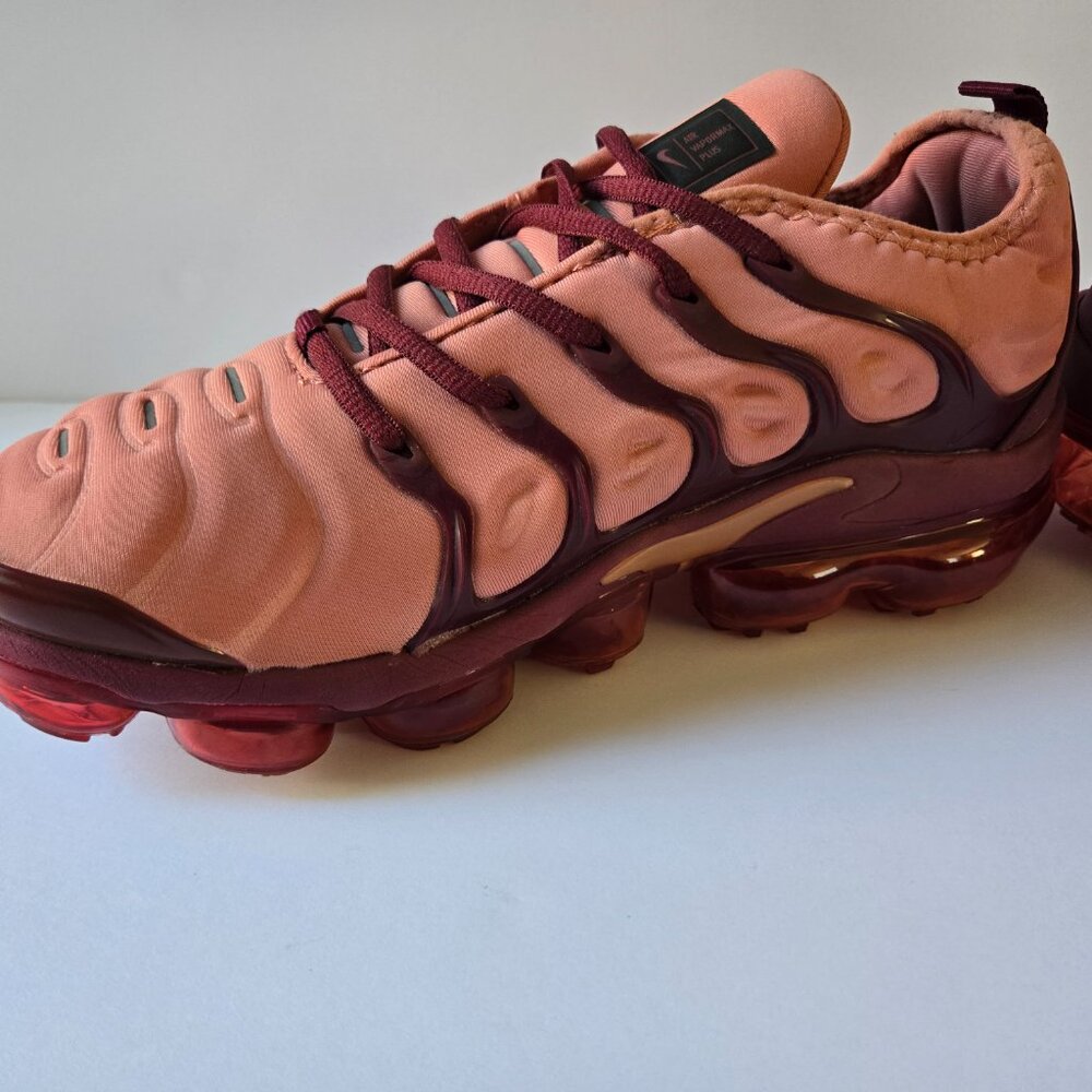 Nike Air VaporMax Plus Peach Maroon Gradient Women's 8 - Picture 4 of 8